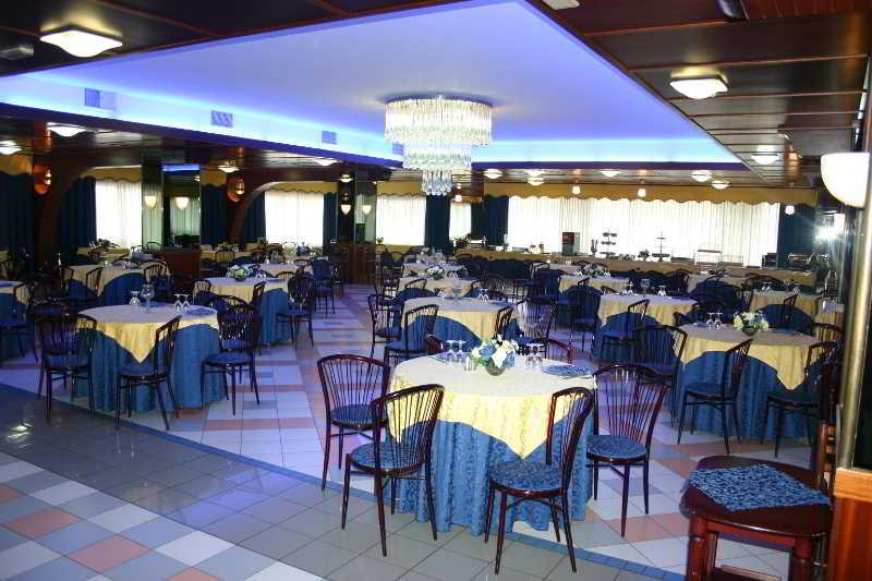 Grand Hotel Dei Cesari Dependance Anzio Ngoại thất bức ảnh