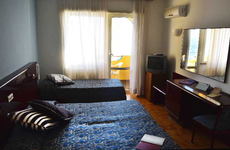 Grand Hotel Dei Cesari Dependance Anzio Ngoại thất bức ảnh