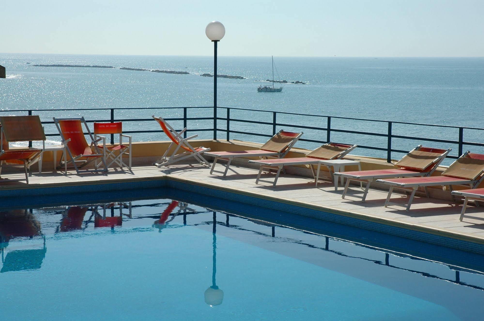 Grand Hotel Dei Cesari Dependance Anzio Ngoại thất bức ảnh